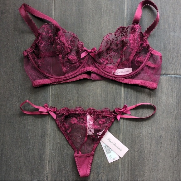 NWT Agent Provocateur Jayce burgundy set bra and thong 36D and 4 large